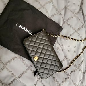 Chanel WOC